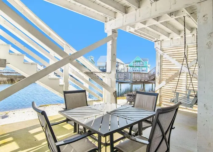 Waterfront House With Access