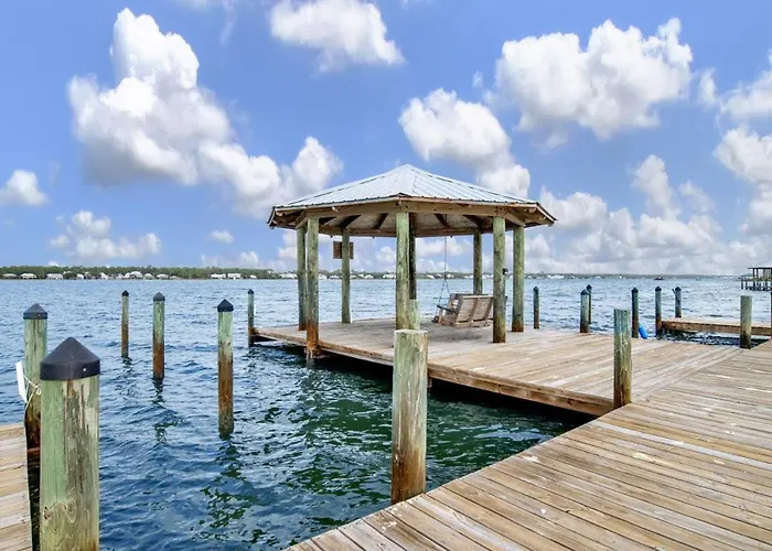 Waterfront House With Access Holiday home